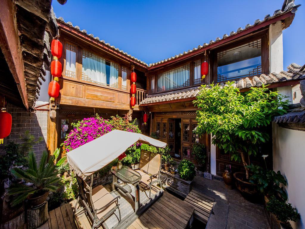 Old Tree Boutique Guesthouse Лиджанг Екстериор снимка