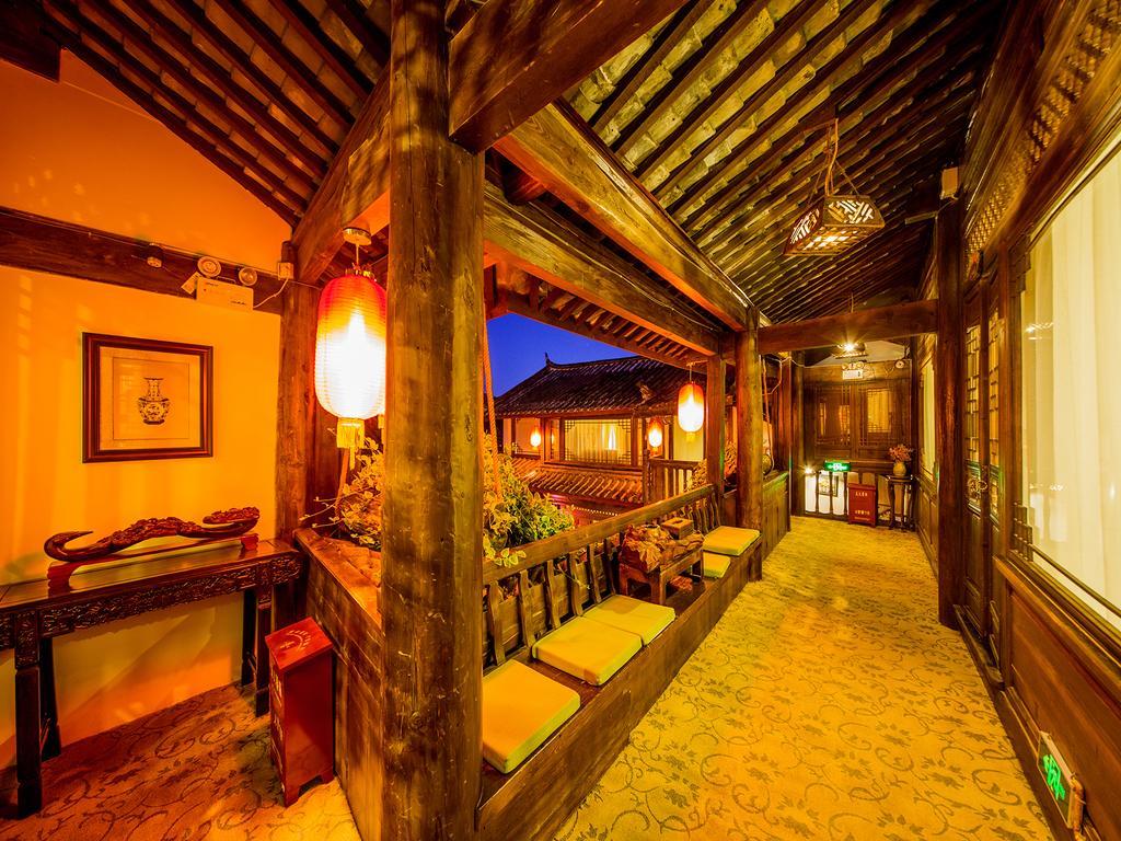 Old Tree Boutique Guesthouse Лиджанг Екстериор снимка