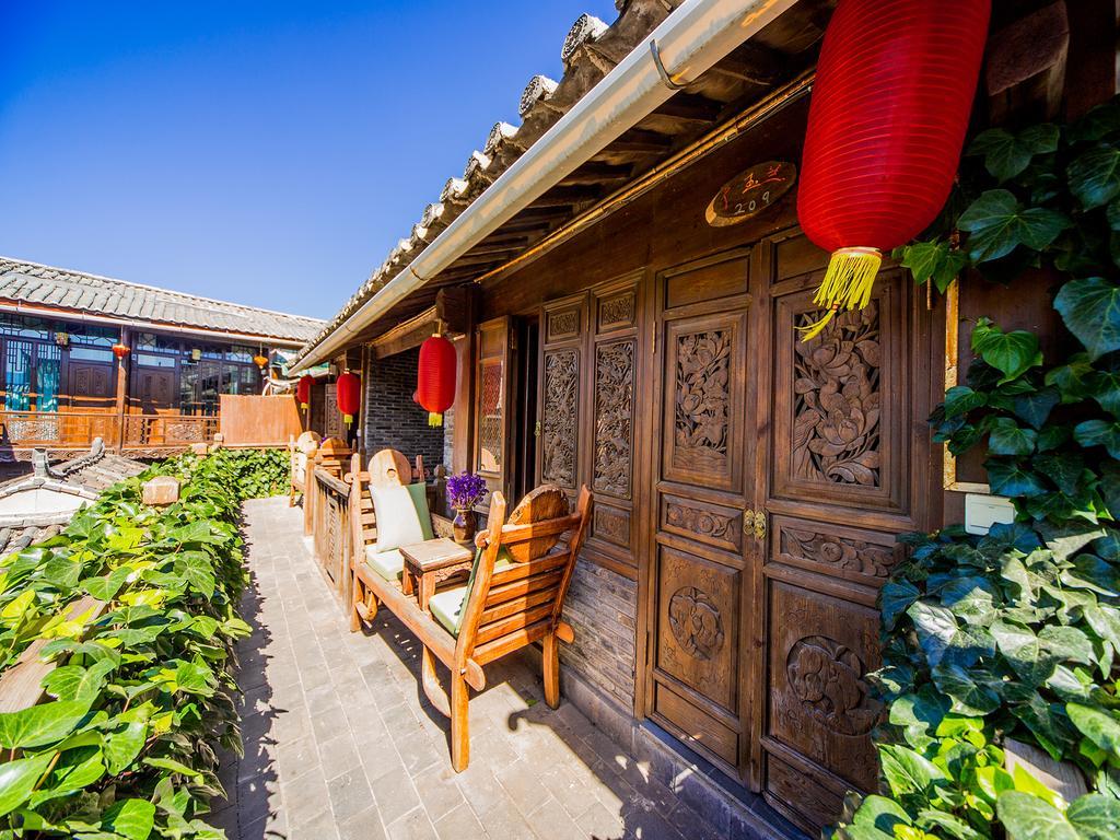 Old Tree Boutique Guesthouse Лиджанг Екстериор снимка